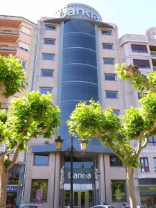 Bankia tambien vulnero la Ley General Defensa de los Consumidores y Usuarios y la Ley del Mercado de Valores en la colocacion de preferentes FUENTE commons.wikimedia.org