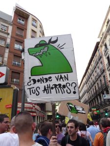 El articulo 79 de la LMV exige tener bien informados a los clientes cuando se les ofrezcan preferentes y subordinadas FUENTE flickr.com