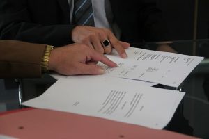 Pedir la CIRBE nos puede ayudar a aceptar la herencia a beneficio de inventario FUENTE pixabay.com
